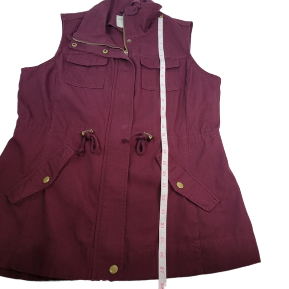 American Rag Cargo Vest - Picture 6 of 6